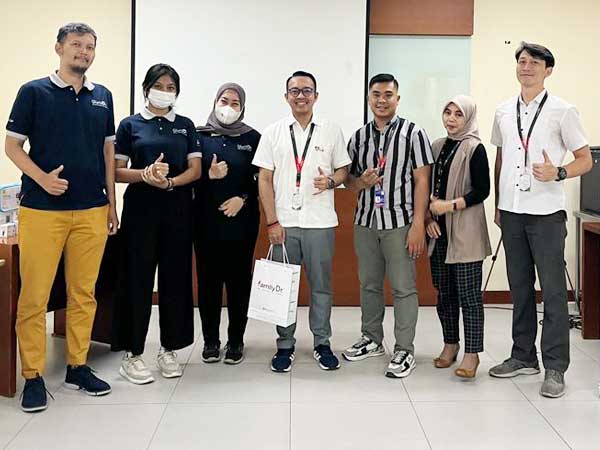 Kegiatan Goes To Office Tim GlucoDr Indonesia