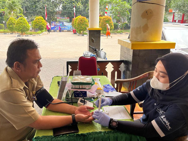 edukasi gula darah kelurahan pondok bambu jakarta timur bersama GlucoDr