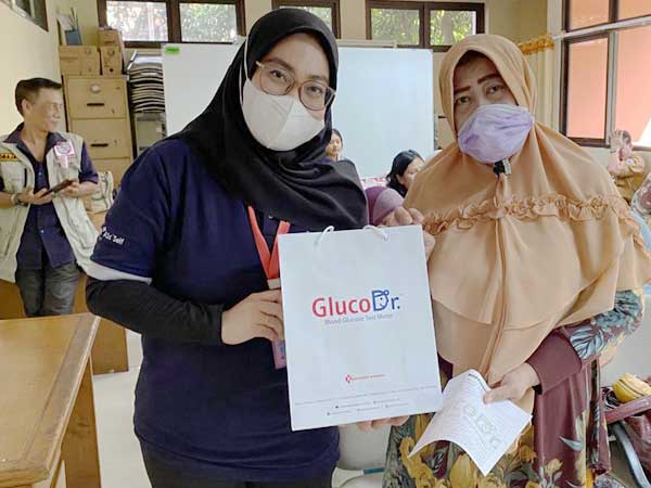 goes to community kelurahan tebet dengan glucodr