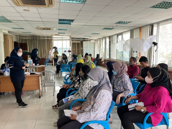 GlucoDr Goes To Office Di PT Warna Warni Advertising Jakarta Pusat