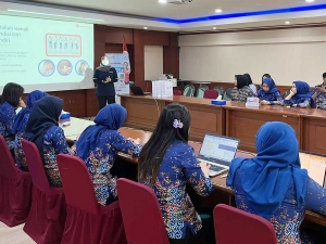 GlucoDr Goes To Office Hari Diabetes Sedunia di PT Kimia Farma Apotek Tbk