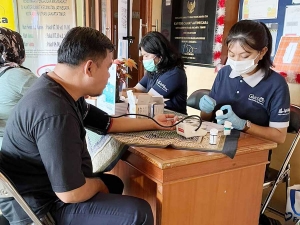 GlucoDr Goes To Community di Kelurahan Jatinegara Jakarta Timur