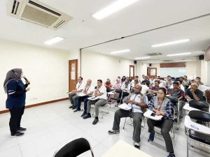 GlucoDr Goes To Office di PT Fast Food Indonesia