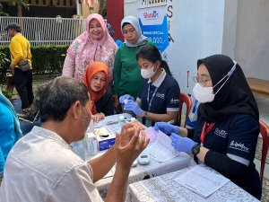 GlucoDr Goes To Community Di Kelurahan Tebet Barat Jakarta Selatan
